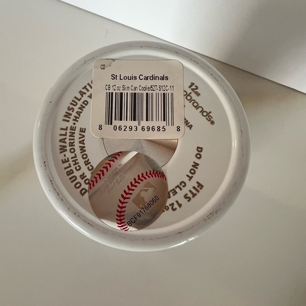 St. Louis Cardinals Slim Can Tumbler - Picture 4 of 4